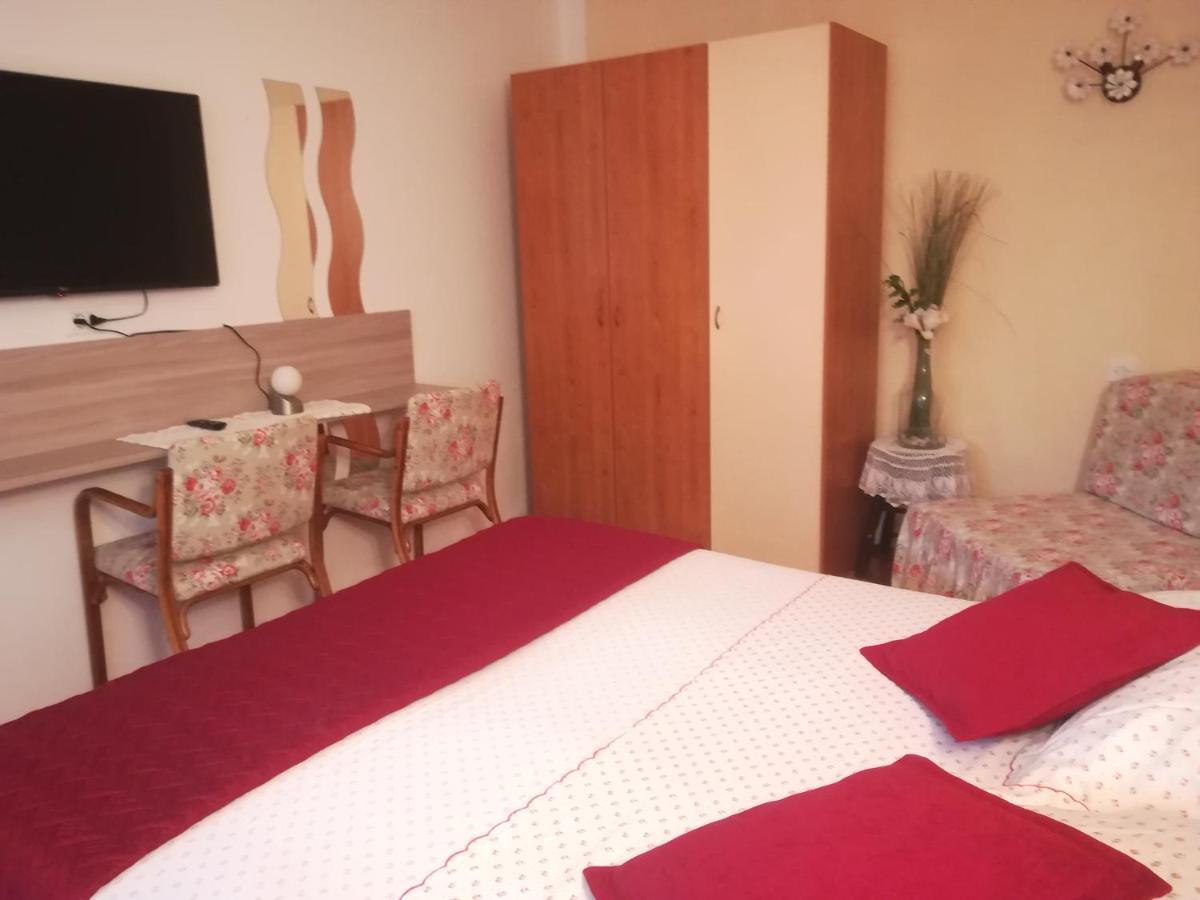 Apartmani Villa Otilija Poreč Kültér fotó