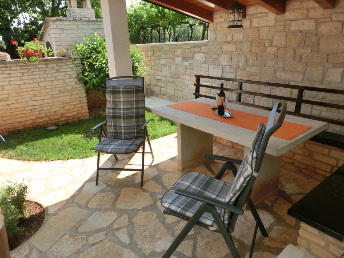 Apartmani Villa Otilija Poreč Kültér fotó