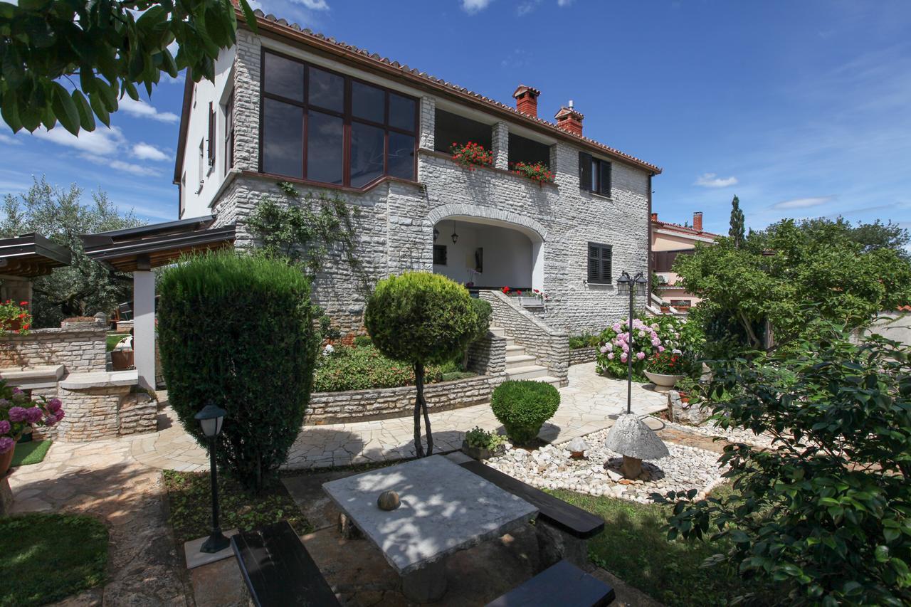 Apartmani Villa Otilija Poreč Kültér fotó
